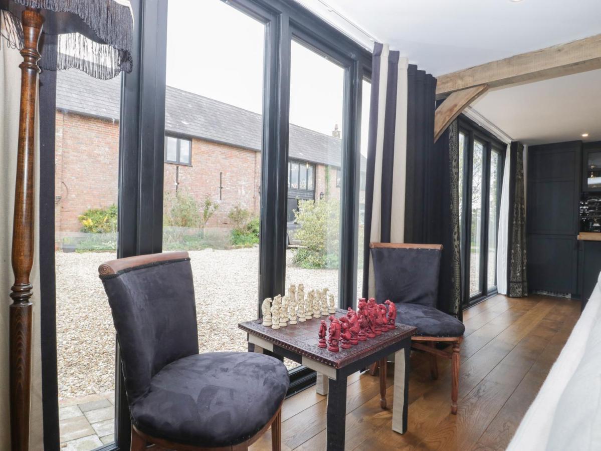 The Courtyard - Hilltop Barn Blandford Forum Exteriér fotografie