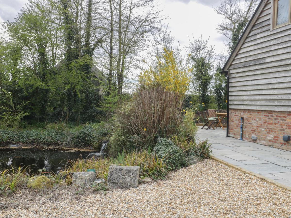 The Courtyard - Hilltop Barn Blandford Forum Exteriér fotografie
